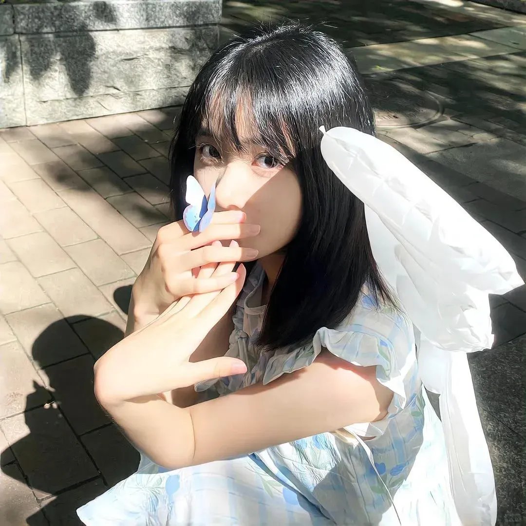 群蛇出洞