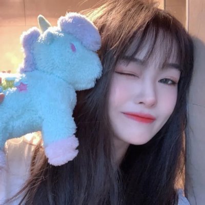 系统叛变后，我被公主包围了